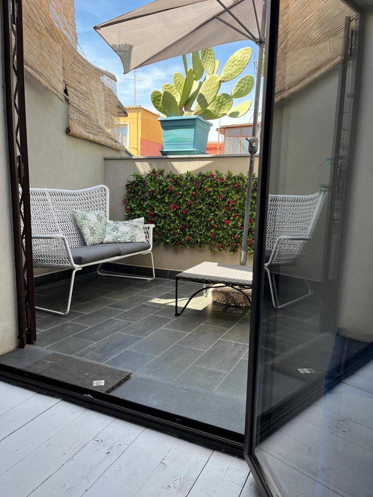 Apartamento Cafiero House CTA Exterior foto